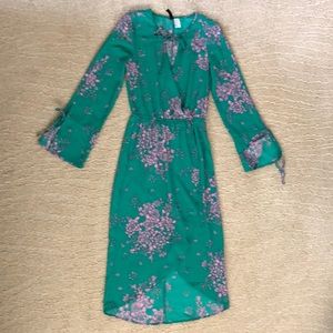 NWOT H&M Long Sleeve Dress